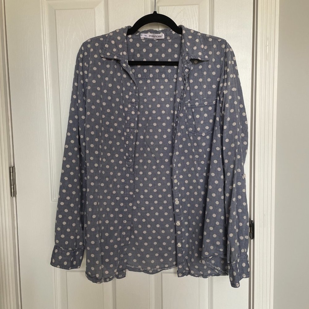 Maurices Women's Size 1 Polka Dot Collared Button Up